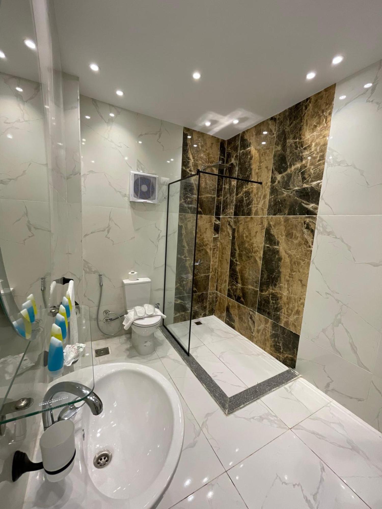 Kafret el-Gabal New Glamour Pyramids Hotel מראה חיצוני תמונה