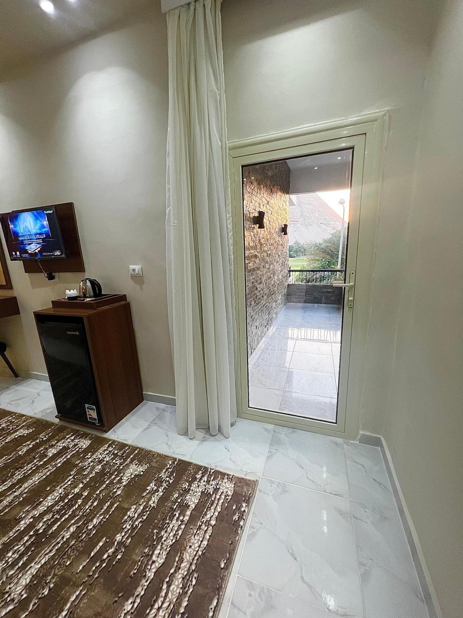 Kafret el-Gabal New Glamour Pyramids Hotel מראה חיצוני תמונה