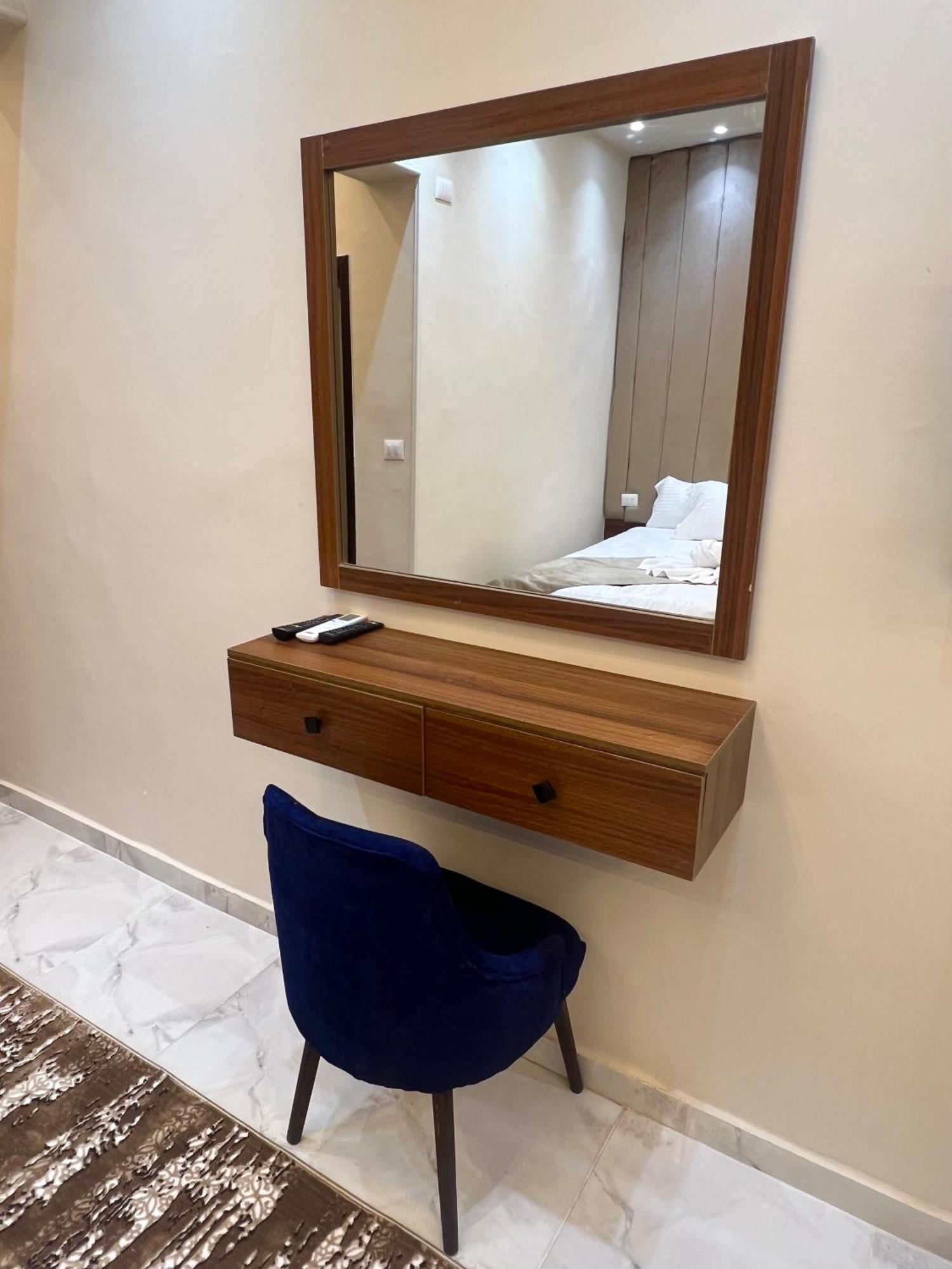 Kafret el-Gabal New Glamour Pyramids Hotel מראה חיצוני תמונה